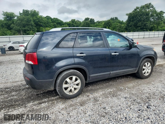 2012 Kia Sorento LX z VIN 5XYKT4A67CG237867, wystawiony jako Copart lot #59290895 z przebiegiem 276 190 mil mil oraz Szkoda całkowita • Salvage title. Historia ofert i sprzedaży dostępna na DreamBid. Obrazek 3.