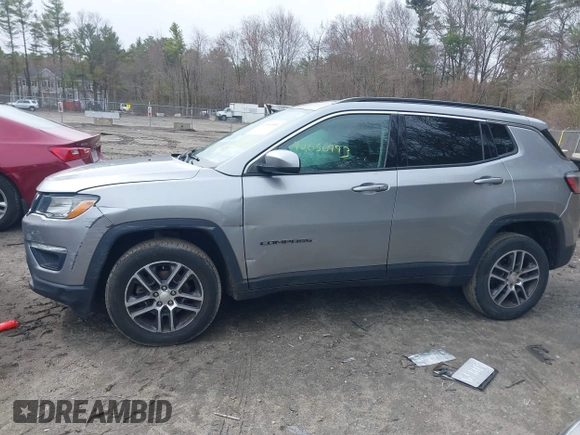2018 Jeep Compass Altitude with VIN 3C4NJDBB1JT435428, listed as a IAAI auction lot 42050993 with 114,328 mi miles and . Bid and sale history available at DreamBid. Image 14.