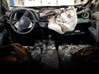 2018 Toyota RAV4 XLE with VIN JTMRFREV2JD234942, listed as a Copart auction lot 54136645 with Not Provided miles and Salvage Title. Bid and sale history available at DreamBid. Image 8.