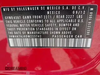 2013 Volkswagen Jetta GLI Autobahn z VIN 3VW4A7AJ8DM223742, wystawiony jako IAAI lot #42466962 z przebiegiem 111 407 mil mil oraz . Historia ofert i sprzedaży dostępna na DreamBid. Obrazek 9.