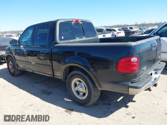 2003 Ford F-150 XLT with VIN 1FTRW07L83KC62296, listed as a IAAI auction lot 41689891 with 272,210 mi miles. Bid and sale history available at carsss.com. Image 3.