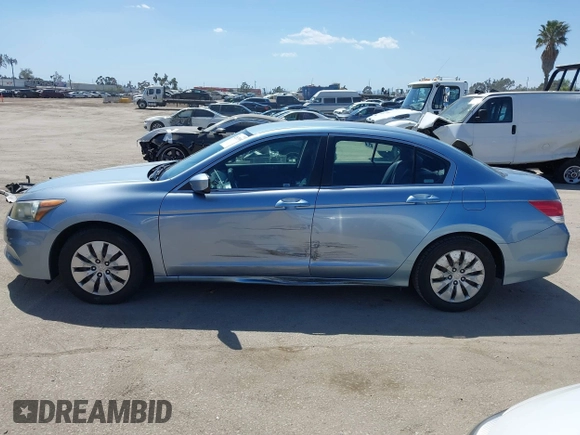 2011 Honda Accord LX z VIN 1HGCP2F33BA024538, wystawiony jako IAAI lot #42267599 z przebiegiem 142 787 mil mil oraz . Historia ofert i sprzedaży dostępna na DreamBid. Obrazek 14.