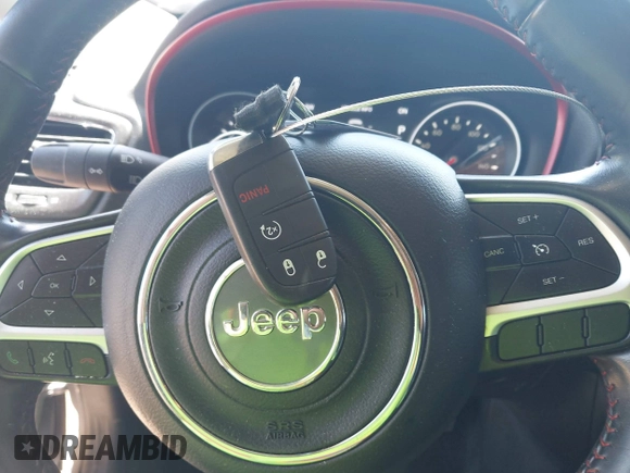 2019 Jeep Compass Trailhawk z VIN 3C4NJDDB1KT812953, wystawiony jako IAAI lot #42178451 z przebiegiem 76 269 mil mil oraz . Historia ofert i sprzedaży dostępna na DreamBid. Obrazek 11.