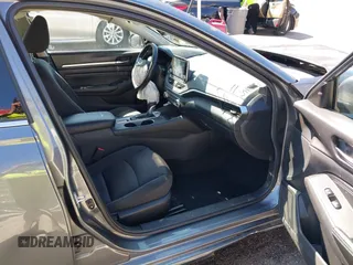 2019 Nissan Altima 2.5 SV with VIN 1N4BL4DV7KC140549, listed as a IAAI auction lot 41779383 with 104,152 mi miles. Bid and sale history available at carsss.com. Image 5.