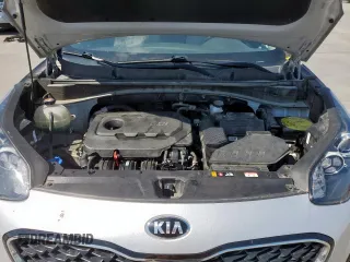 2020 Kia Sportage LX with VIN KNDPMCAC5L7800852, listed as a Copart auction lot 54243295 with 121,445 mi miles and Clean Title. Bid and sale history available at carsss.com. Image 12.