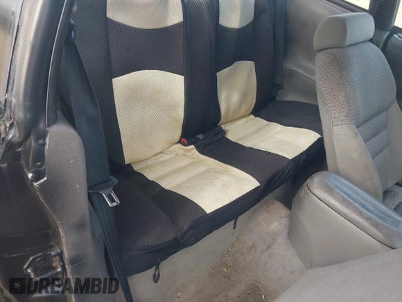 1998 Ford Mustang GT z VIN 1FAFP42X3WF104453, wystawiony jako IAAI lot #41551590 z przebiegiem 109 517 mil mil oraz . Historia ofert i sprzedaży dostępna na DreamBid. Obrazek 8.