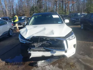 2020 Infiniti QX50 Luxe z VIN 3PCAJ5M32LF121640, wystawiony jako IAAI lot #41311716 z przebiegiem 43 813 mil mil oraz . Historia ofert i sprzedaży dostępna na DreamBid. Obrazek 11.