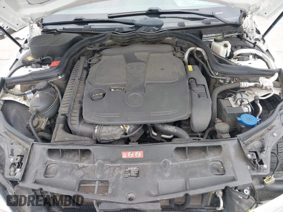 2013 Mercedes-Benz C 350 Sport with VIN WDDGF5HBXDA834637, listed as a IAAI auction lot 42128025 with 114,712 mi miles and . Bid and sale history available at DreamBid. Image 10.