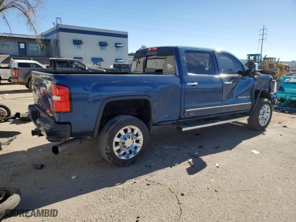 2015 GMC Sierra 2500HD available WiFi Denali with VIN 1GT120E86FF641950, listed as a Copart auction lot 42442845 with NaN miles and Salvage Title. Bid and sale history available at carsss.com. Image 3.