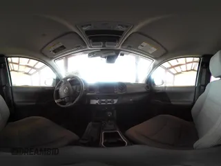 2021 Toyota Tacoma SR с VIN 3TYRX5GN8MT005858, выставлен на аукционе IAAI как лот 42022056 с пробегом 59 608 миль миль и . История ставок и продаж доступна на DreamBid. Изображение 19.