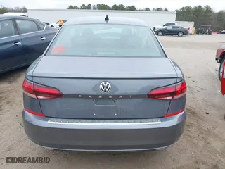 2022 Volkswagen Passat 2.0T SE with VIN 1VWSA7A30NC005824, listed as a IAAI auction lot 41483235 with 33,105 mi miles. Bid and sale history available at carsss.com. Image 17.