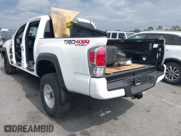 2023 Toyota Tacoma SR с VIN 3TMCZ5AN3PM649180, выставлен на аукционе IAAI как лот 42418511 с пробегом 11 275 миль миль и . История ставок и продаж доступна на DreamBid. Изображение 3.