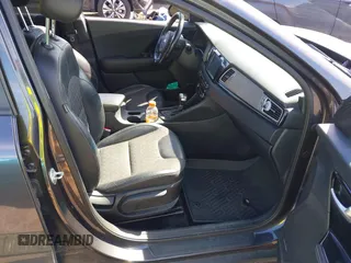 2018 Kia Niro EX with VIN KNDCC3LC6J5137430, listed as a IAAI auction lot 41804509 with 139,140 mi miles. Bid and sale history available at carsss.com. Image 5.