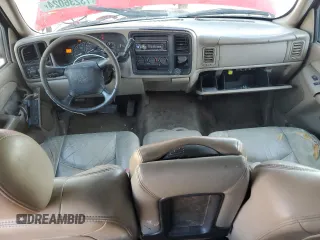 2002 Chevrolet Silverado 1500HD LS z VIN 1GCGC13UX2F138607, wystawiony jako Copart lot #73236024 z przebiegiem 279 112 mil mil oraz Szkoda całkowita • Salvage title. Historia ofert i sprzedaży dostępna na DreamBid. Obrazek 8.