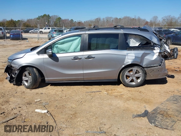 2019 Honda Odyssey EX-L z VIN 5FNRL6H70KB121473, wystawiony jako IAAI lot #41650693 z przebiegiem 77 605 mil mil oraz . Historia ofert i sprzedaży dostępna na DreamBid. Obrazek 14.