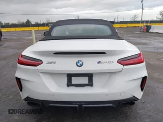 2020 BMW Z4 sDriveM40i with VIN WBAHF9C05LWW41161, listed as a IAAI auction lot 41505170 with 36,133 mi miles. Bid and sale history available at carsss.com. Image 17.