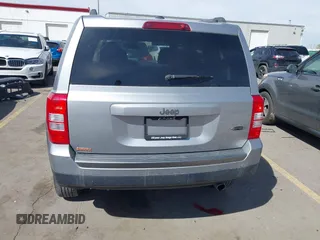 2016 Jeep Patriot Sport with VIN 1C4NJPBA3GD748035, listed as a IAAI auction lot 41894795 with 191,353 mi miles and . Bid and sale history available at DreamBid. Image 17.