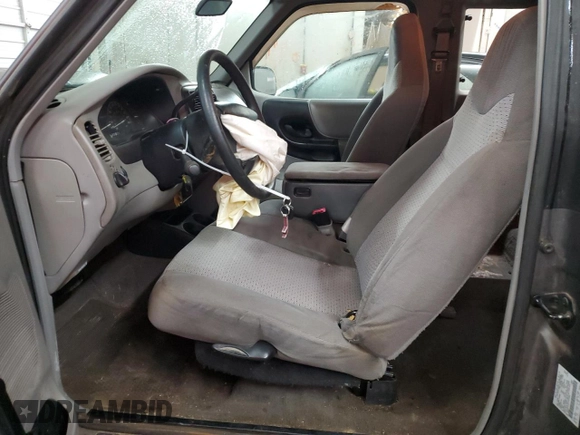 2000 Mazda B-Series 2WD Truck SE with VIN 4F4YR16V8YTM12086, listed as a Copart auction lot 82609244 with 297,354 mi miles and Salvage Title. Bid and sale history available at carsss.com. Image 7.