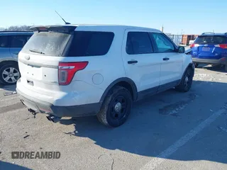 2014 Ford Police Interceptor Utility z VIN 1FM5K8ARXEGA33593, wystawiony jako IAAI lot #41342821 z przebiegiem 175 456 mil mil oraz . Historia ofert i sprzedaży dostępna na DreamBid. Obrazek 4.