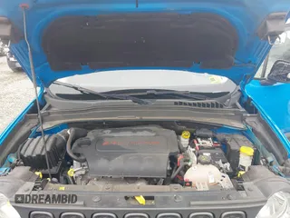 2015 Jeep Renegade Trailhawk with VIN ZACCJBCT4FPB41376, listed as a IAAI auction lot 41943388 with 65,963 mi miles and . Bid and sale history available at DreamBid. Image 10.