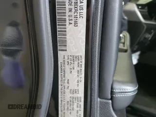 2024 Jeep Grand Cherokee z VIN 1C4RJYB6XRC181463, wystawiony jako Copart lot #62473485 z przebiegiem 42 142 mil mil oraz Czysty tytuł • Clean title. Historia ofert i sprzedaży dostępna na DreamBid. Obrazek 13.