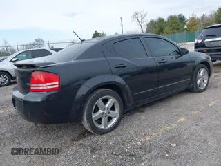 2008 Dodge Avenger R/T with VIN 1B3LC76M18N565266, listed as a IAAI auction lot 41702935 with 124,487 mi miles and . Bid and sale history available at DreamBid. Image 4.