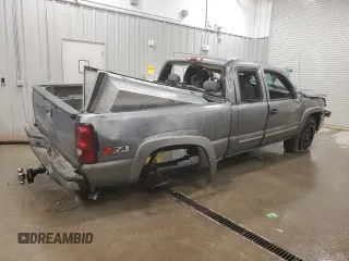 2006 Chevrolet Silverado 1500 LT2 with VIN 1GCEK19B26Z299795, listed as a Copart auction lot 42619785 with Not Provided miles and Clean Title. Bid and sale history available at DreamBid. Image 3.