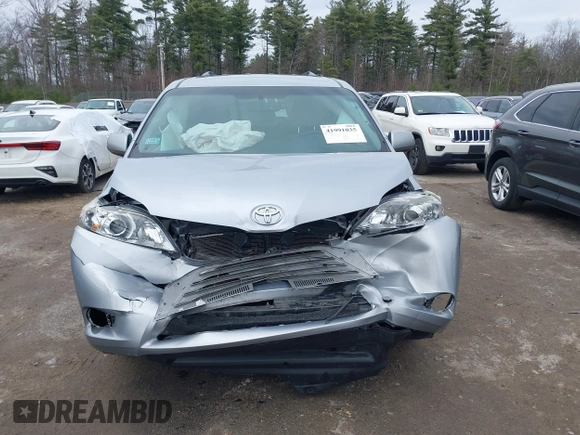 2015 Toyota Sienna LE AAS with VIN 5TDKK3DC1FS551231, listed as a IAAI auction lot 41991035 with 115,149 mi miles and . Bid and sale history available at DreamBid. Image 6.