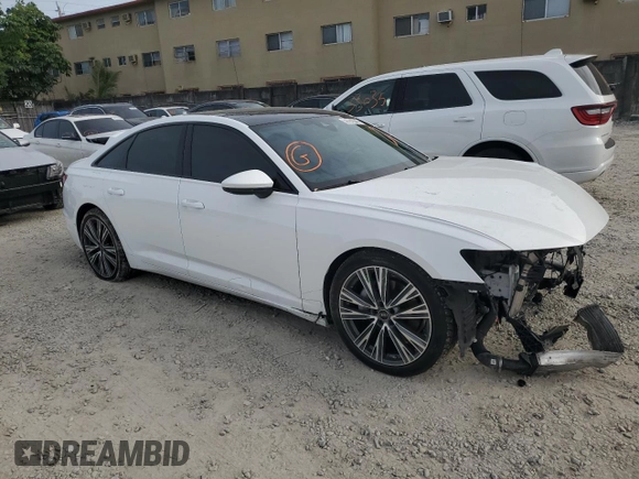 2022 Audi A6 Premium z VIN WAUD3BF22NN055912, wystawiony jako Copart lot #39701044 z przebiegiem 22 421 mil mil oraz . Historia ofert i sprzedaży dostępna na DreamBid. Obrazek 4.