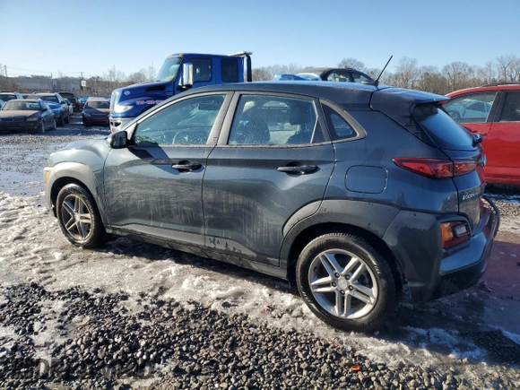 2018 Hyundai Kona SE с VIN KM8K12AAXJU081149, выставлен на аукционе Copart как лот 89287375 с пробегом 57 611 миль миль и Списание • Salvage title. История ставок и продаж доступна на DreamBid. Изображение 2.
