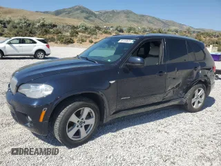 2013 BMW X5 xDrive50i with VIN 5UXZV8C5XD0C16993, listed as a Copart auction lot 60169825 with 90,382 mi miles and Salvage title. Bid and sale history available at DreamBid. Image 1.