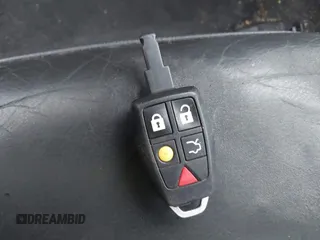 2006 Volvo S40 2.5L Turbo с VIN YV1MH682262173349, выставлен на аукционе IAAI как лот 41471743 с пробегом 169 808 миль миль и . История ставок и продаж доступна на DreamBid. Изображение 11.
