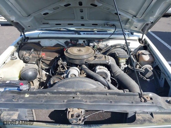 1991 GMC Sonoma with VIN 1GTCS19Z4M8505710, listed as a IAAI auction lot 41865519 with 112,290 mi miles. Bid and sale history available at carsss.com. Image 10.