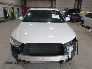 2017 Audi Q3 Premium с VIN WA1ECCFS3HR004293, выставлен на аукционе IAAI как лот 42198294 с пробегом 128 953 миль миль и . История ставок и продаж доступна на DreamBid. Изображение 12.