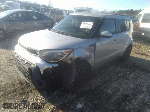 2014 Kia Soul with VIN KNDJN2A28E7746079, listed as a IAAI auction lot 41339648 with 166,617 mi miles. Bid and sale history available at carsss.com. Image 2.