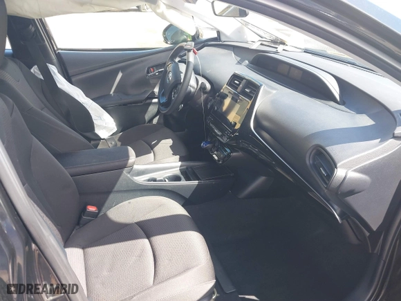 2019 Toyota Prius L Eco with VIN JTDKARFU8K3082503, listed as a IAAI auction lot 41809373 with 247,315 mi miles. Bid and sale history available at carsss.com. Image 5.