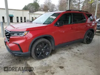 2025 Honda Pilot Black Edition with VIN 5FNYG1H91SB029776, listed as a Copart auction lot 44060215 with 9,720 mi miles and Salvage Title. Bid and sale history available at carsss.com. Image 1.