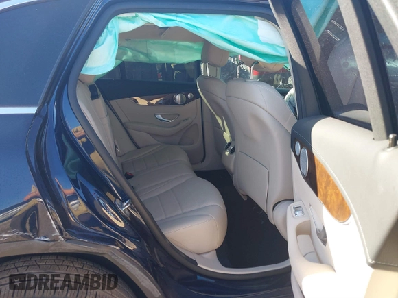 2019 Mercedes-Benz GLC with VIN WDC0G4KB8KF585423, listed as a IAAI auction lot 41254865 with Not Provided miles. Bid and sale history available at carsss.com. Image 8.