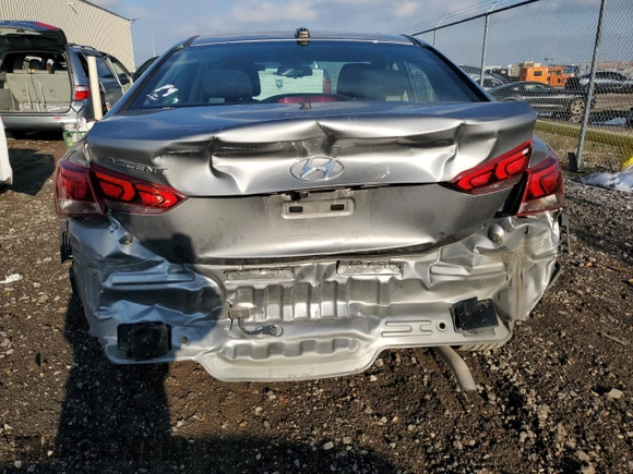 2022 Hyundai Accent Limited with VIN 3KPC34A61NE166041, listed as a Copart auction lot 82451774 with 59,689 mi miles and Salvage Title. Bid and sale history available at carsss.com. Image 6.