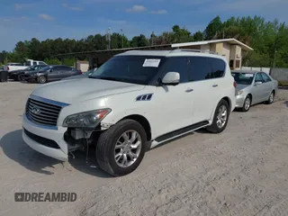 2011 Infiniti QX56 8-passenger z VIN JN8AZ2ND3B9701846, wystawiony jako IAAI lot #42081264 z przebiegiem 205 102 mil mil oraz . Historia ofert i sprzedaży dostępna na DreamBid. Obrazek 2.