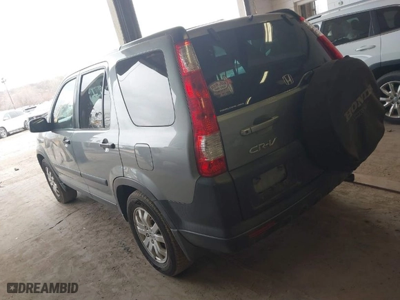 2005 Honda CR-V EX with VIN SHSRD78845U342194, listed as a IAAI auction lot 41835403 with 193,111 mi miles. Bid and sale history available at carsss.com. Image 3.