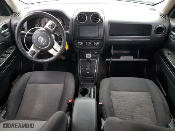 2014 Jeep Patriot High Altitude with VIN 1C4NJPFA3ED696705, listed as a Copart auction lot 89135605 with 0 mi miles and Salvage Title. Bid and sale history available at carsss.com. Image 8.