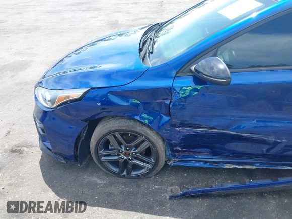 2021 Kia Forte GT-Line with VIN 3KPF34AD5ME280232, listed as a IAAI auction lot 42469251 with 33,275 mi miles and . Bid and sale history available at DreamBid. Image 6.