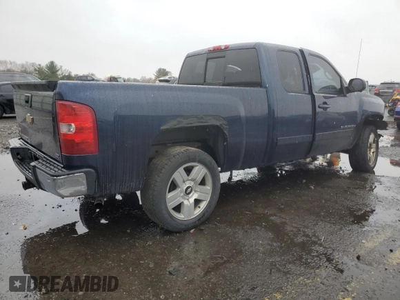 2007 Chevrolet Silverado 1500 LT w/2LT with VIN 2GCEC190471716937, listed as a Copart auction lot 82030344 with Not Provided miles and Salvage Title. Bid and sale history available at carsss.com. Image 3.