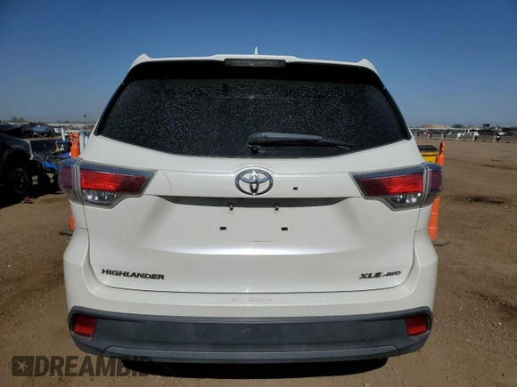 2016 Toyota Highlander XLE z VIN 5TDJKRFH4GS246539, wystawiony jako Copart lot #56583125 z przebiegiem 158 537 mil mil oraz Szkoda całkowita • Salvage title. Historia ofert i sprzedaży dostępna na DreamBid. Obrazek 6.