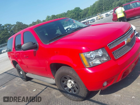 2013 Chevrolet Tahoe Commercial with VIN 1GNSK2E02DR167962, listed as a IAAI auction lot 42554839 with 158,634 mi miles and . Bid and sale history available at DreamBid. Image 13.