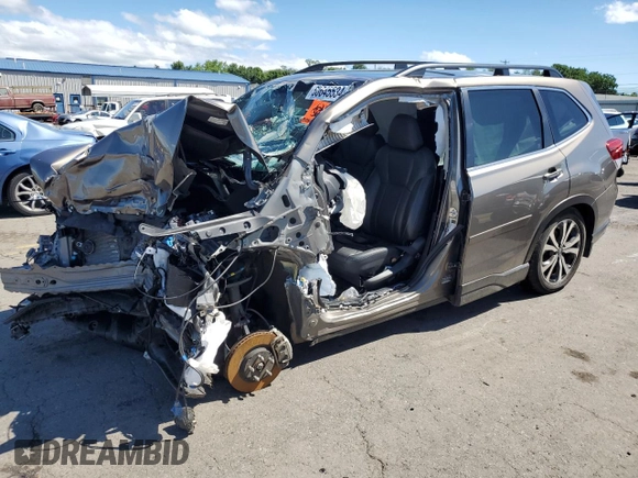 2020 Subaru Forester Limited with VIN JF2SKAUC1LH436425, listed as a Copart auction lot 60645534 with Not provided miles and Salvage title. Bid and sale history available at DreamBid. Image 1.