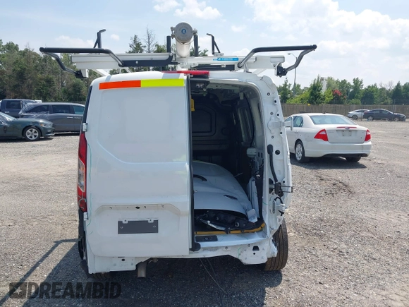 2023 Ford Transit Connect XLT с VIN NM0LS7T21P1562391, выставлен на аукционе IAAI как лот 42727229 с пробегом 17 812 миль миль и . История ставок и продаж доступна на DreamBid. Изображение 17.