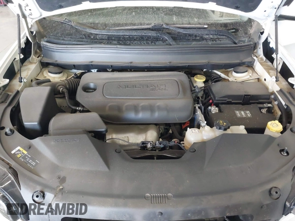 2019 Jeep Cherokee Latitude Plus with VIN 1C4PJMLBXKD294213, listed as a IAAI auction lot 40593826 with 107,332 mi miles. Bid and sale history available at carsss.com. Image 10.