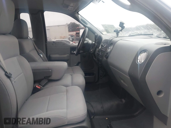 2005 Ford F-150 XL with VIN 1FTRF12295NB93897, listed as a IAAI auction lot 41479312 with 96,731 mi miles. Bid and sale history available at carsss.com. Image 5.